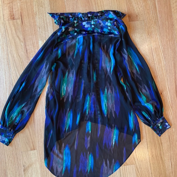 Kirna Zabete at Target Abstract Print Button Down - Picture 4 of 7